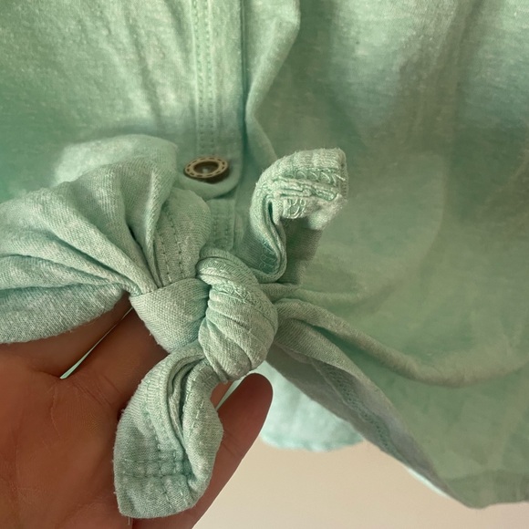 Fantastic Fawn Sea foam/ Teal Button and Front Tie T Shirt Size Medium - Picture 7 of 7